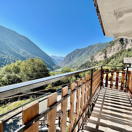 Appartamento Nido Del Cervino - Ingresso Indipendente Valtournenche Esterno foto